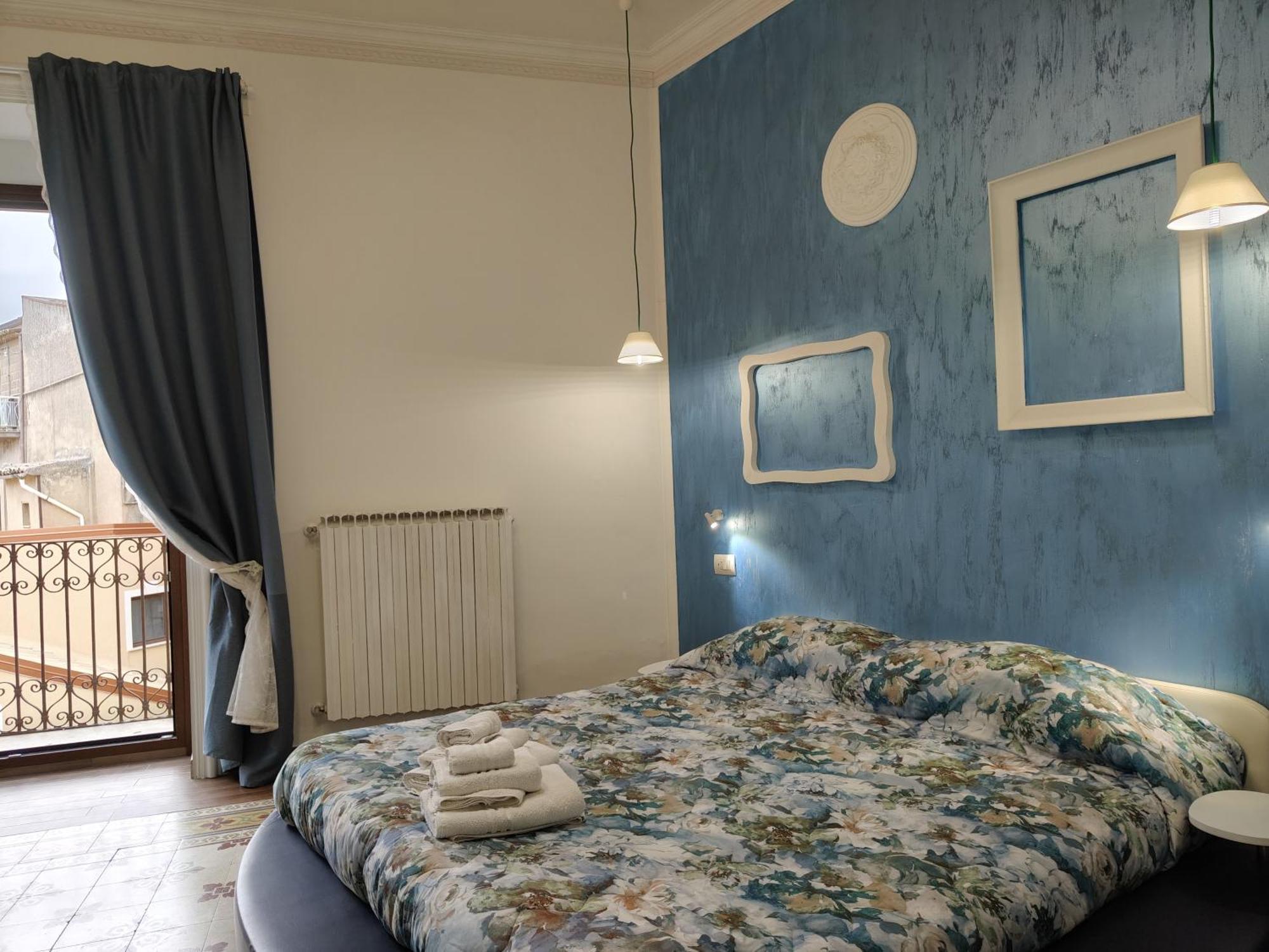 Suite Inn Centro Dimora Storica Enna Exterior foto